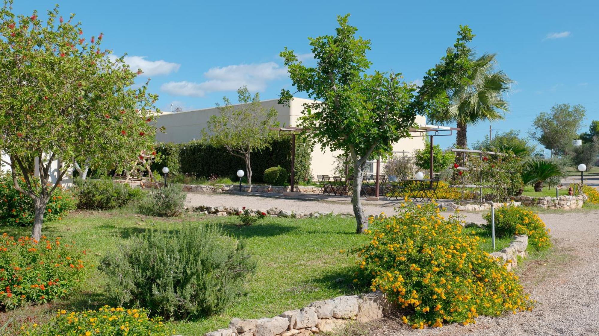 Delle Rose, Hotel & Horse Riding Torre Vado Exterior foto